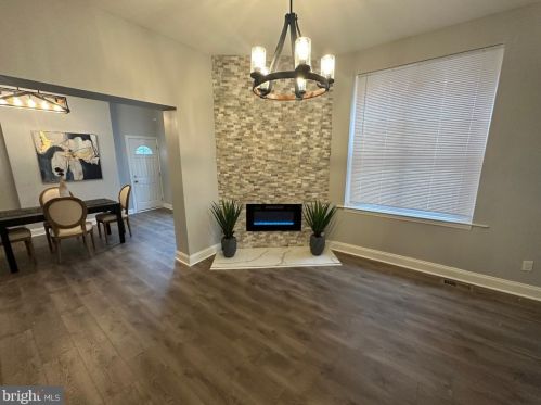 646 Chelten Ave, Philadelphia PA  19126-3824 exterior