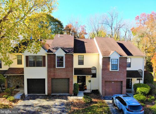 13 Pin Oak Ct, Miquon, PA 19444-2506