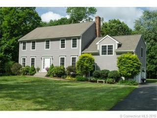 288 Peach Orch Rd, Southbury CT  exterior