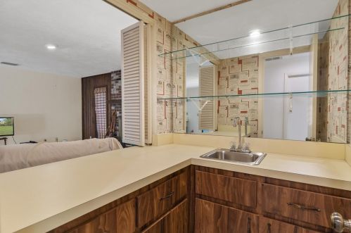 114 Oak Village Blvd, Homosassa FL  34446-5544 exterior