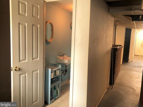 3358 Englewood St, Philadelphia PA 19149-1609 exterior