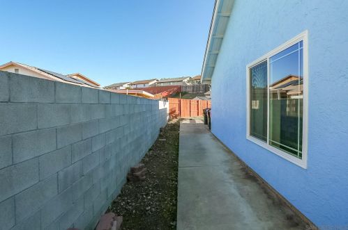 941 Caleb Ct, San Diego CA 92154-2306 exterior