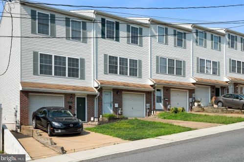 1404 Linden St, Wilmington, DE 19805-3956