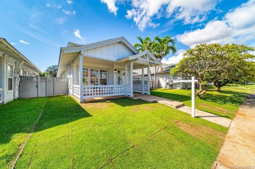 91-1146 Kumuiki St, Kapolei HI  96707 exterior