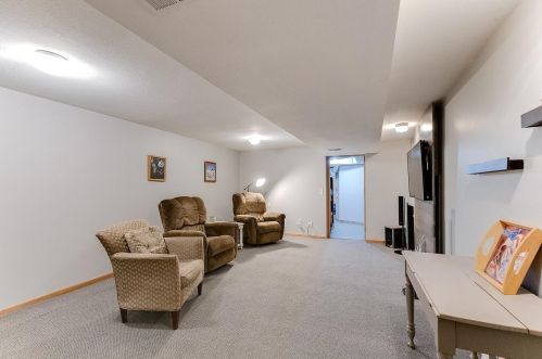 405 21st Ave, South Saint Paul MN  55075-1705 exterior
