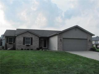 7700 Sand Creek Dr, Columbus, IN 47201-4030