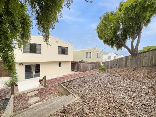 1360 Southgate Ave, Daly City CA  94015-3939 exterior