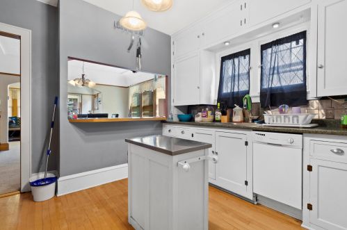 2161 95, Milwaukee WI exterior