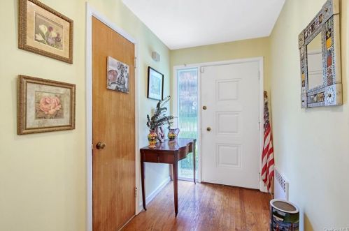 150 Juniper Rd, Scarsdale, NY 10583-1214