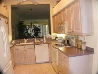 9472 Forest Hills Cir, Sarasota FL  34238-5809 exterior