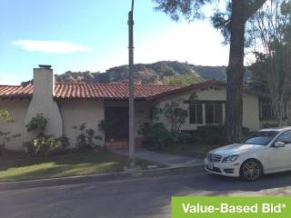 3130 Peters Cir, Glendale, CA 91208-1732