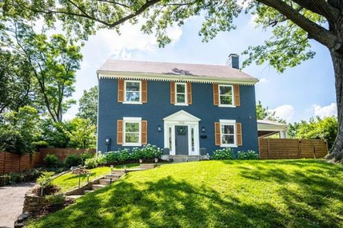 926 Goss Rd, Cincinnati, OH 45229-2720