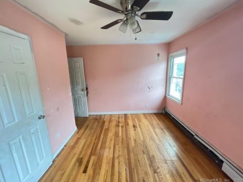 89 Stanwood Dr, New Britain CT  06053-3425 exterior