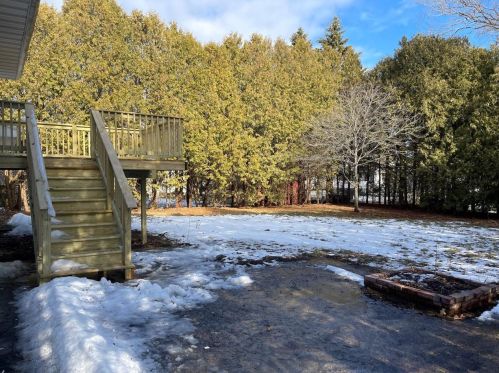 824 Hudson Ct, Sturgeon Bay, WI 54235-3059