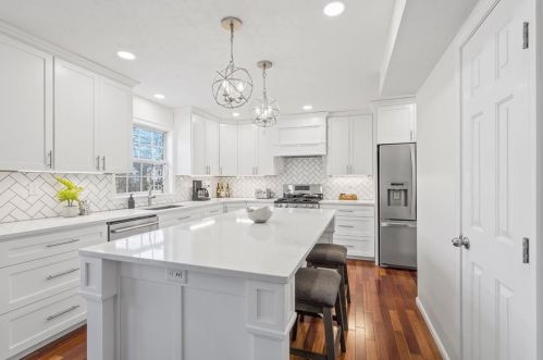 915 Fairfield Ln, Mc Donald PA  15057-2391 exterior