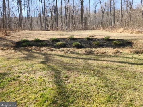 13413 Mountain Rd, Lovettsville VA  20180-2816 exterior