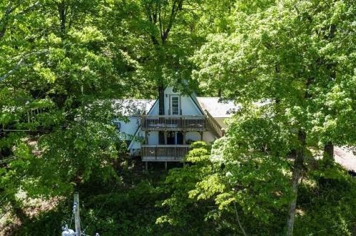 9900 Chester Cutoff, Chester, AR 72934-9015