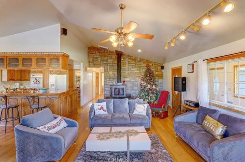 2144 Erwin Ranch Rd, Big Bear City CA  92314-8864 exterior