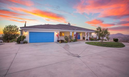 38990 Loren Way, Temecula, CA 92592-9139
