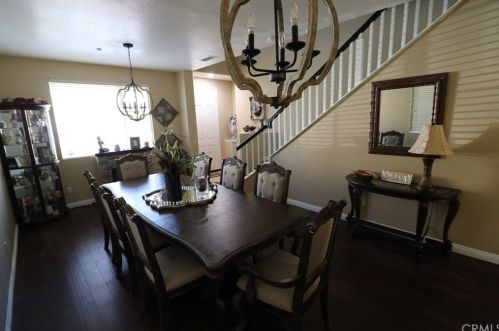 11224 Streamfield Ct, Riverside CA 92505-5713 exterior