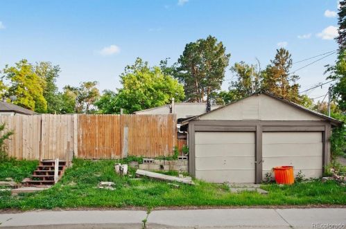 3801 Logan St, Englewood CO 80113-6845 exterior