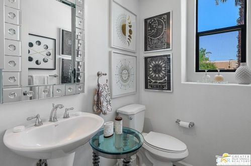 1441 Amelia Way, Palm Springs CA  92262-3446 exterior
