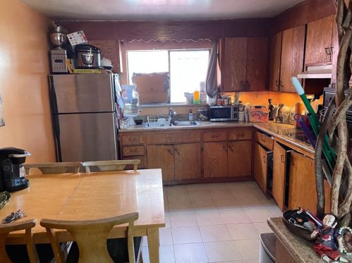 2240 Coolidge Ave, Oakland, CA 94601-3151