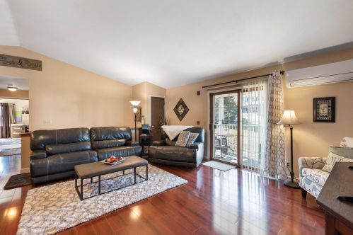 2120 Marie Ct, West Bend, WI 53095-5709