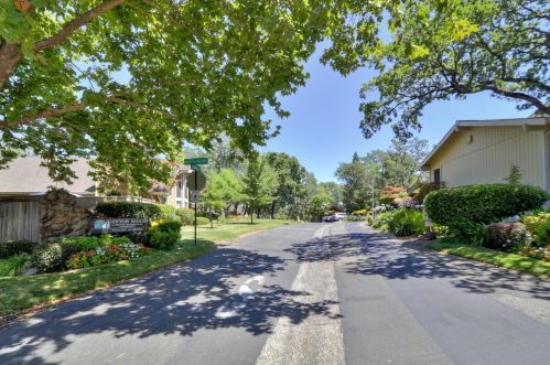 111 Pheasant Ln, Folsom CA exterior