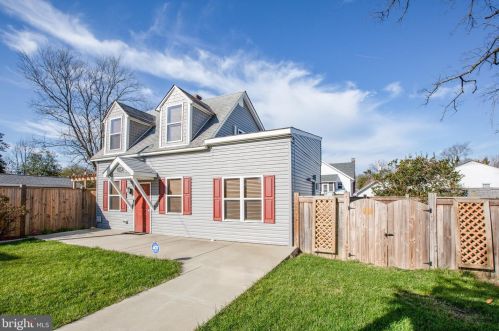 1219 Payne St, Fredericksburg VA  22401-5329 exterior