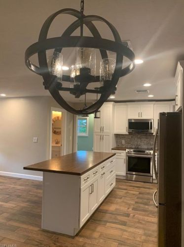 3711 Tangelo Dr, Saint James City FL  33956-2547 exterior