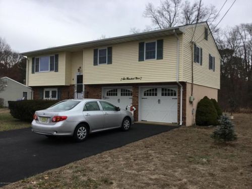 609 Preston St, Bricktown, NJ 08723-6429