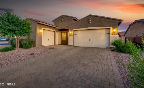 2765 La Costa Dr, Gilbert, AZ 85298
