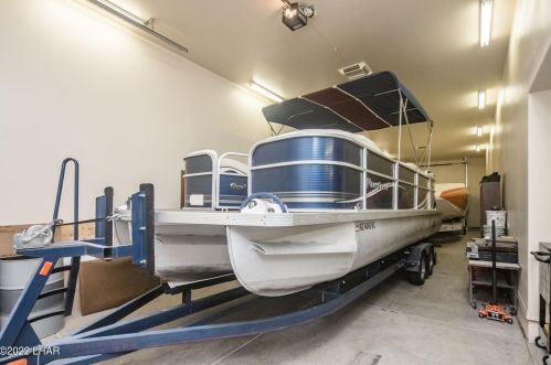 2481 Inverness Dr, Lake Havasu City AZ  86404-1272 exterior