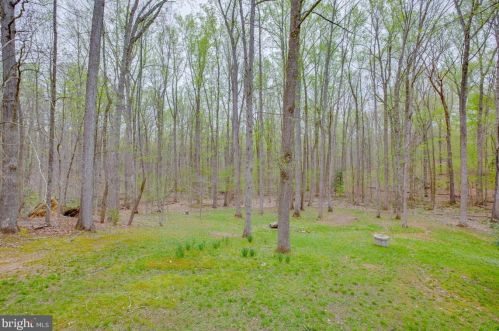 13874 Amy Ln, Nokesville VA  20181-3210 exterior