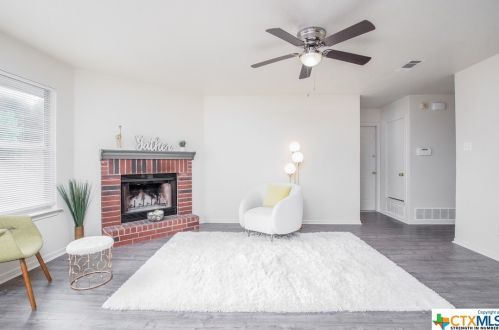 1306 Elke Cir, Copperas Cove TX  76522-1458 exterior