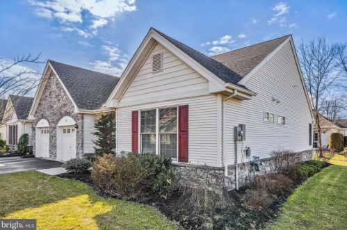 217 Burholme Dr, Trenton, NJ 08691-3361