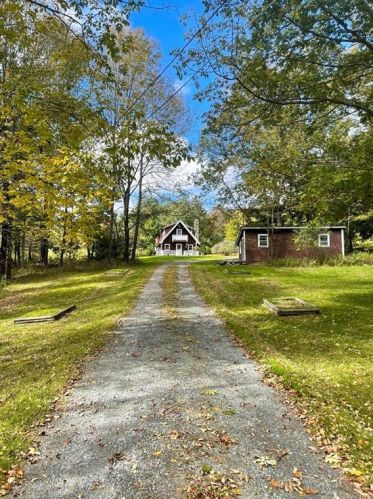 35 Yaun Rd, Lew Beach, NY 12758-7025