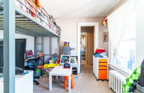 107 Birdsey Ave, Middletown CT  06457-4302 exterior