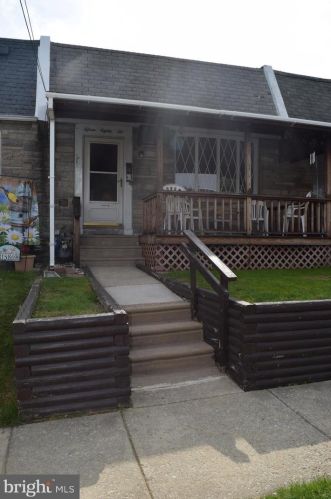 1582 Summit St, Boothwyn, PA 19061-4339