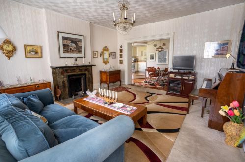 1571 Dyer Rd, Darbydale OH  43123-9738 exterior