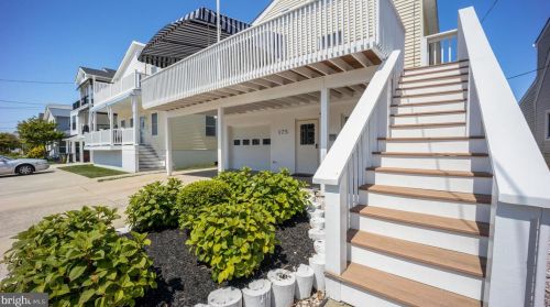 175 9th St, Brigantine City NJ  08203-2307 exterior