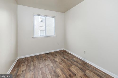 225 Station Ave, West Deptford NJ  08093-1143 exterior