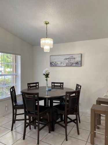 1139 Freshwater Lakes Dr, West Palm Beach, FL 33401-3240