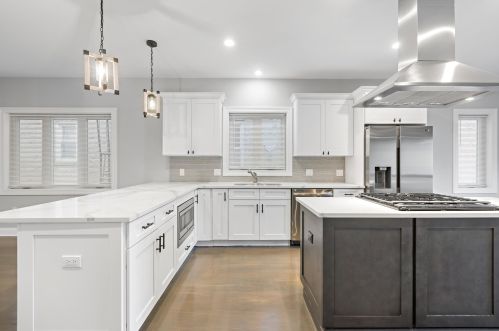 255 Wayne Ave, Cliffside Park NJ  07010-2608 exterior