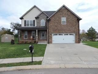747 Valencia Dr, Clarksville, TN 37043-2059