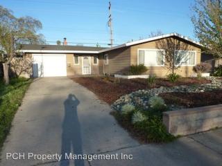 8047 Lichen Dr, Citrus Heights CA  95621-1149 exterior