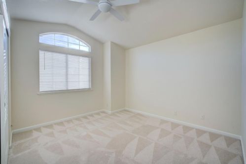 111 Burrill Dr, Folsom CA  95630-2270 exterior