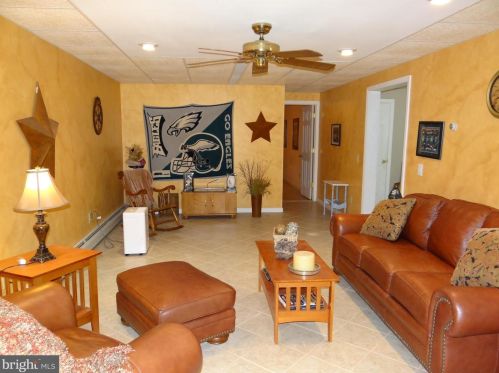 27 Eaton St, Schuylkill Haven PA  17972-1022 exterior