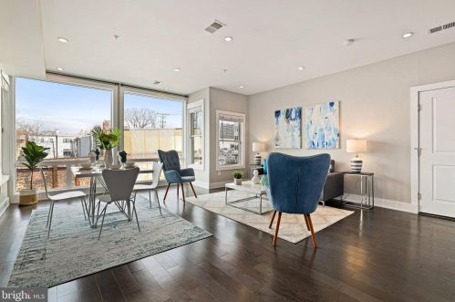 340 Adams St, Washington, DC 20002